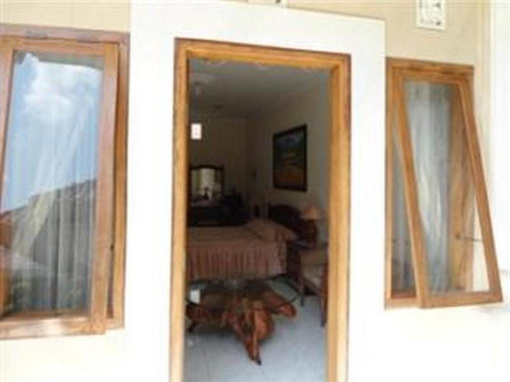 Hotel Safari Jembel Екстериор снимка